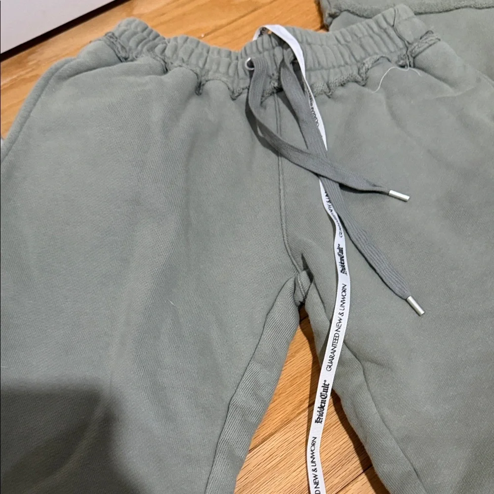 Hidden cult Joggers with Pink Accents XS brand New in pair - Picture 7 of 17